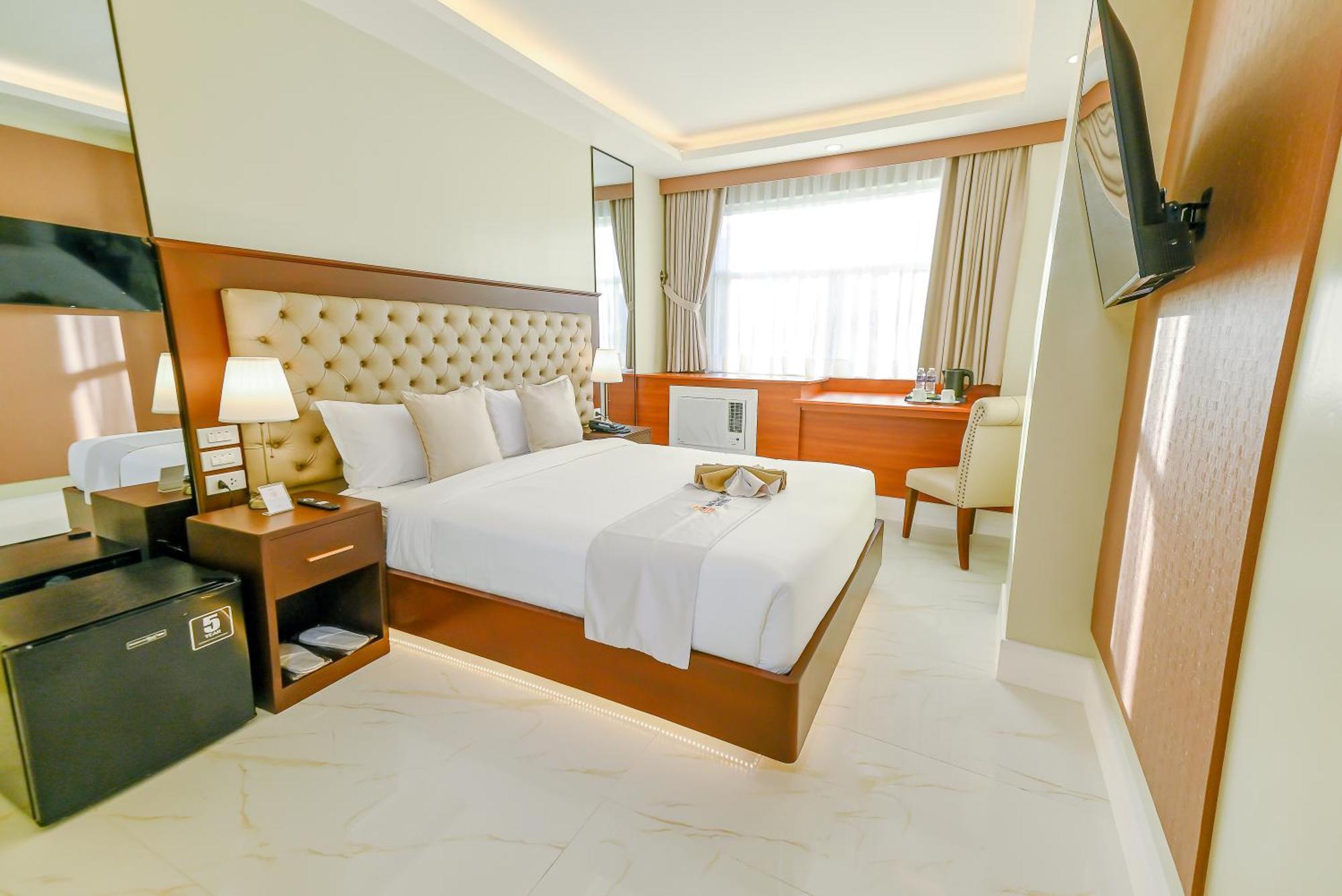 Monaco Hotel Taytay Kültér fotó