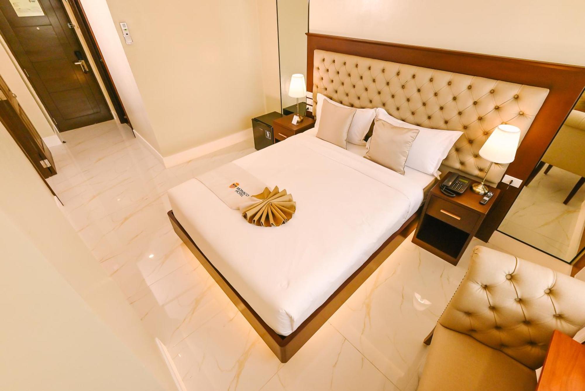 Monaco Hotel Taytay Kültér fotó